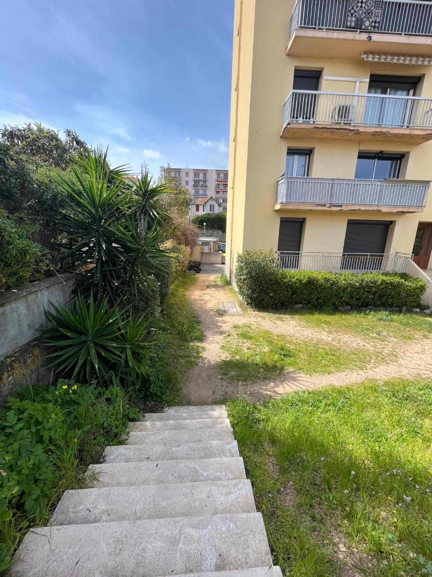 Superbe T2 Avec Place De Parking Ajaccio  Exterior photo